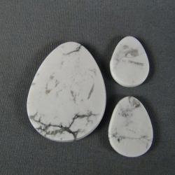 Howlite Cabochon SET